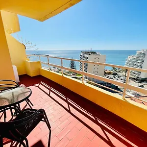 https://apartamentos-orfeo-azul.hotelsinnerja.org